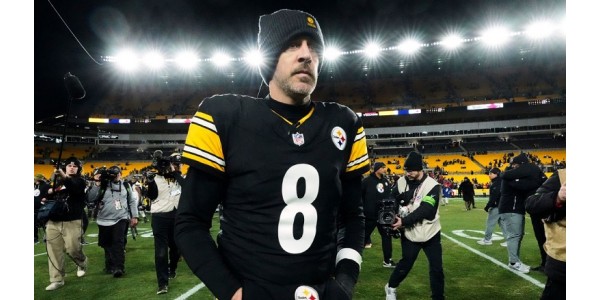 Aaron Rodgers a annoncé sa retraite avant même le début de la nouvelle saison Aaron Rodgers a annoncé sa retraite avant même le début de la nouvelle saison